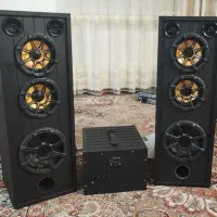 باند دست ساز و سیستم صوتی