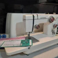 چرخ خیاطی ژانومه 802