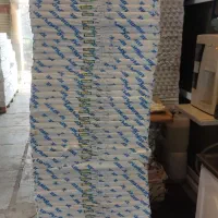 کارگر وسط کار تمام وقت با بیمه