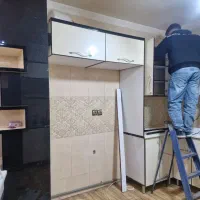 ۱۰ متر کابینت هایگلاس همراه هود وسینک|مصالح و تجهیزات ساختمان|قرچک, شهرک گلها|دیوار