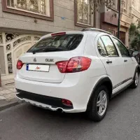 کوییک آر مدل ۱۴۰۰ بسیار سالم