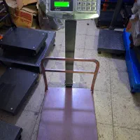 ترازو ۳۰۰کیلو