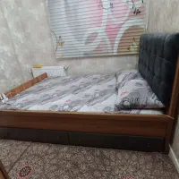 تخت خواب دونفره،بسیار نو|تخت و سرویس خواب|تهران, بلورسازی|دیوار