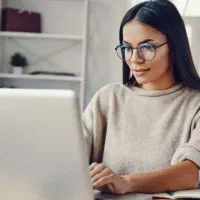 استخدام فوری خانم (۵نفر)|استخدام بازاریابی و فروش|قروه, |دیوار