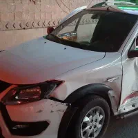 کوییکs سفید قرمز