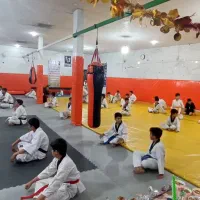 باشگاه ورزشی توران زمین|خدمات آموزشی|مشهد, هنرور|دیوار