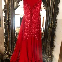 پیراهن مجلسی رنگ قرمز ، سایز ۴۰ ، ۳۸، کار شده