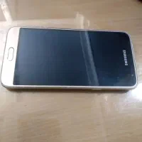 گوشی موبایلJ3