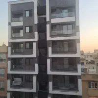 پیش فروش خیابان دانشگاه ۹۵متر