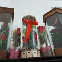 گل شیشه ای|گل مصنوعی|کرمان, |دیوار