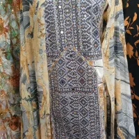 لباس بلوچی مجلسی..۷۵۰۰