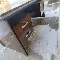 میز تحریر واداری