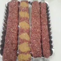 به یک نفر شاطر برای پخت لواش در کبابی نیازمندیم