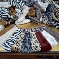 خانم جوان برای کار در کارگاه