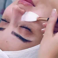 کاشت مژه لیفت ولمینت ابرو ومژه فیشیال صورت|خدمات آرایشگری و زیبایی|پرند, فاز ۲|دیوار