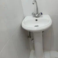 رو شویی همراه شیر