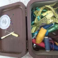 چرخ خیاطی vicenzبا میز رایگان
