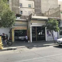 مغازه ۶۵ متری در وردآورد