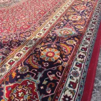 فرش ماشینی ۶ و ۹ متری ۷۰۰ شانه نگین مشهد لاکی رنگ|فرش|قم, شاد قلی|دیوار