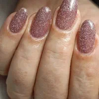 کاشت ناخن|خدمات آرایشگری و زیبایی|فولادشهر, مسکن مهر فولادشهر|دیوار