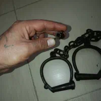 پابنده قدیمی کلکسیونی و آنتیک|کلکسیون اشیاء عتیقه|هشتگرد, شهرک پارسیان|دیوار