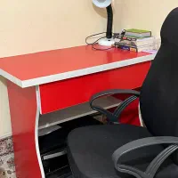 میزتحریر و صندلی