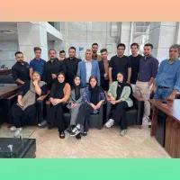 استخدام مشاور/درآمد ۱۰۰میلیون