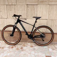دوچرخه ۲۹ لارج جاینت اسکیل trek اندرو کربن giant