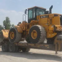 لودر آماده به همکاری به صورت دوشیفت