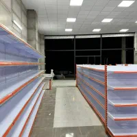 محیطی جادار و شیک با استند و قفسه|فروشگاه و مغازه|شیراز, زرگری|دیوار