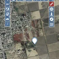 زمین 300 میلیون 500 متر