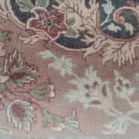 چهارتا فرش سورمه ای هست صد شانه