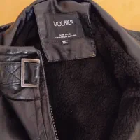 کاپشن|لباس|اصفهان, ملک|دیوار