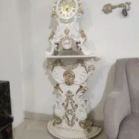 کنسول قاب اینه. گنجه. ساعت و میزش همگی ست همدیگه|بوفه، ویترین، کنسول|شاندیز, |دیوار