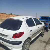 خودرو بر یدک کش جرثقیل چرخ گیر امداد خودرو حمل نقل
