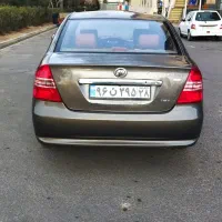 لیفان۶۲۰ موتور۱۸۰۰ (معاوضه با تصادفی و سالم)|خودرو سواری و وانت|قم, باغ شریفی|دیوار