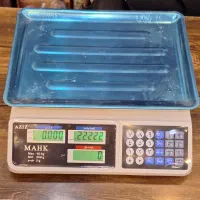 ترازو فروشگاهی ۴۰ کیلو دکمه پلاستیک|فروشگاه و مغازه|بندر گناوه, |دیوار