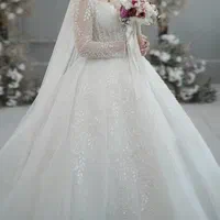 لباس عروس درحد نو فقط ۳،۰۰۰،۰۰۰