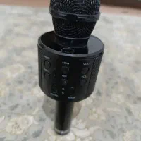 میکروفون مشکی