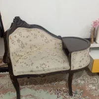 میز  تلفن  قدیمی  در حد نو