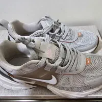 کتونی v2k کرم نسکافه ای|کیف، کفش، کمربند|ری, هاشم‌آباد|دیوار