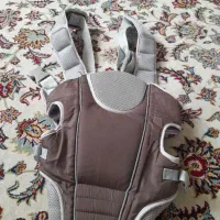 آغوشی نوزاد