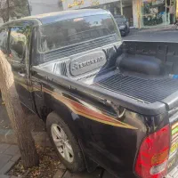 هایلوکس ۲۰۰۶|خودرو سواری و وانت|تهران, جمهوری|دیوار