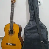 گیتار یاهاما C70