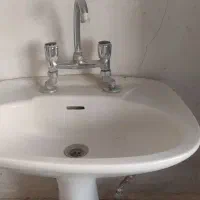 روشویی با شیر برنجی سالم