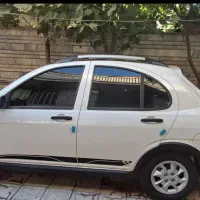 کوییکRsسفید مشکی مدل۴۰۲