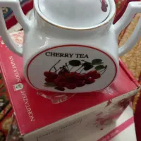 یک سری وسایل پذیرایی نو با جعبه.هر کدام ۲۵۰|ظروف سرو و پذیرایی|کلاچای, |دیوار