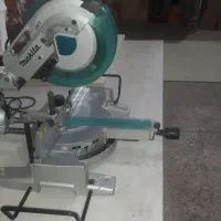 اره فارسی بر  Makita1216