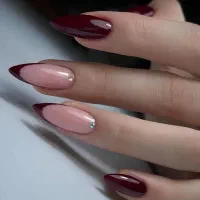 تخفیف خدمات ناخن با ابزار بهداشتی