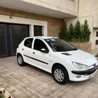 206 مدل آخر98 بی رنگ کم کار با برگه کارشناسی معتبر